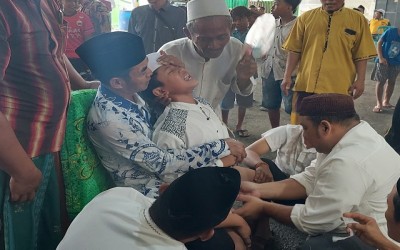 Khitan Massal Ngalap Berkah Haul Syekh Maulana Ibrahim Asmoroqondi
